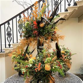 fwthumbHotel lobby flowers The langley Halloween Lilys Flowers Lightwater.jpg